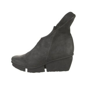 Trippen Black Suede Ankle Boots with Chunky Heel